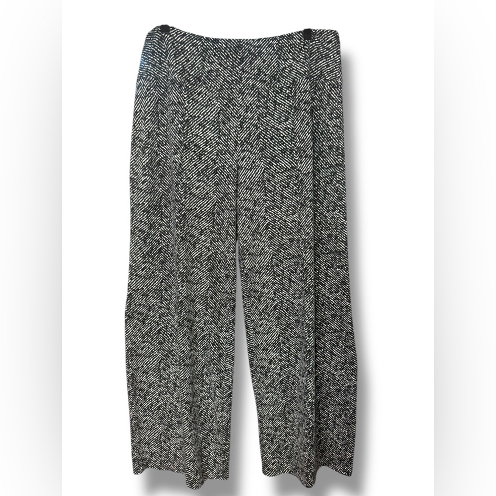 J. Jill Black and‎ White Herringbone Pants